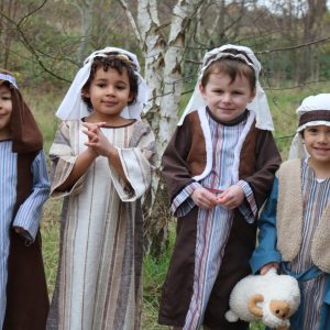 children dressed as shepherds